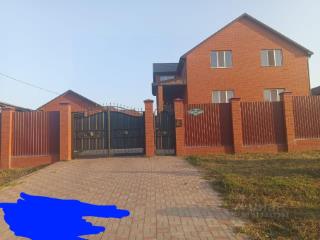 Коттедж, 220 м², 15 соток
