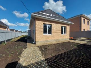 Дома п березовый. Коттеджный посёлок орленок бронницы. Дома п березовый. Посёлок керлегеш. Забор и дом из короеда.