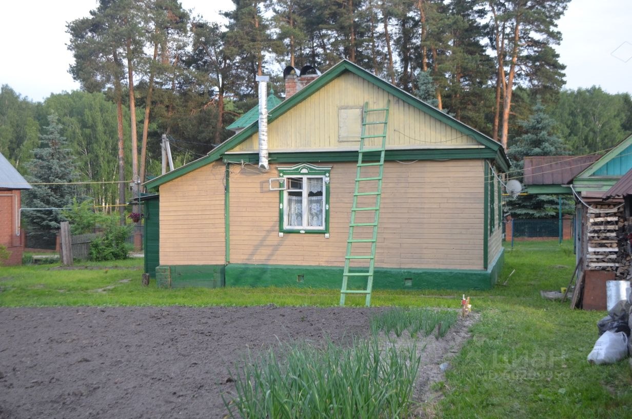 Купить дом в поселке городского типа Ибреси в Ибресинском районе в республике  Чувашия — 21 объявление о продаже загородных домов на МирКвартир с ценами и  фото