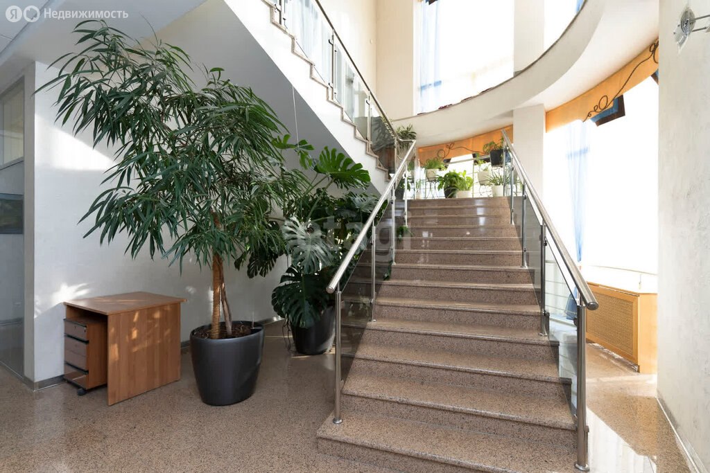 Офис, 600 м², 1/15 этаж