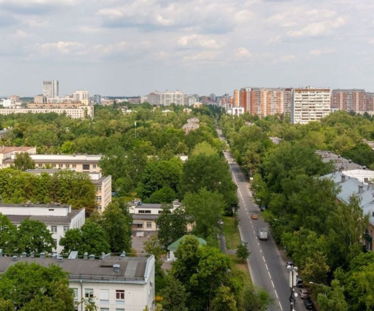 Измайлово, Северное и Восточное Измайлово: свой собственный Кремль, заросли  сирени и сталинская застройка — Обзоры рынка недвижимости в  интернет-журнале МИР КВАРТИР